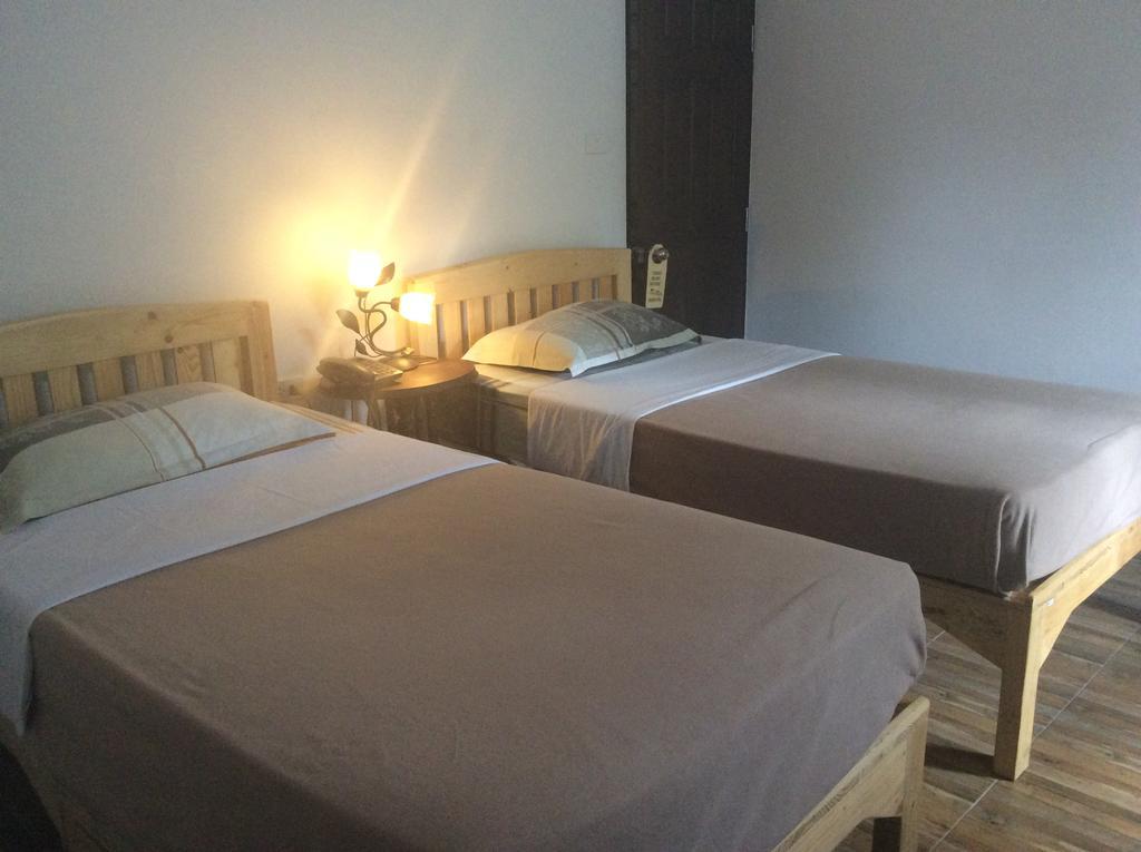 Mountain View Guesthousechiangmai Guest house 2*